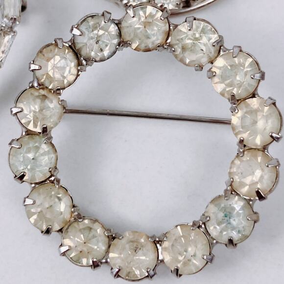 VTG Mid Century Brooch Lot of 3 Silver Tone Rhinestone Circle Heart Botanical - Picture 6 of 13